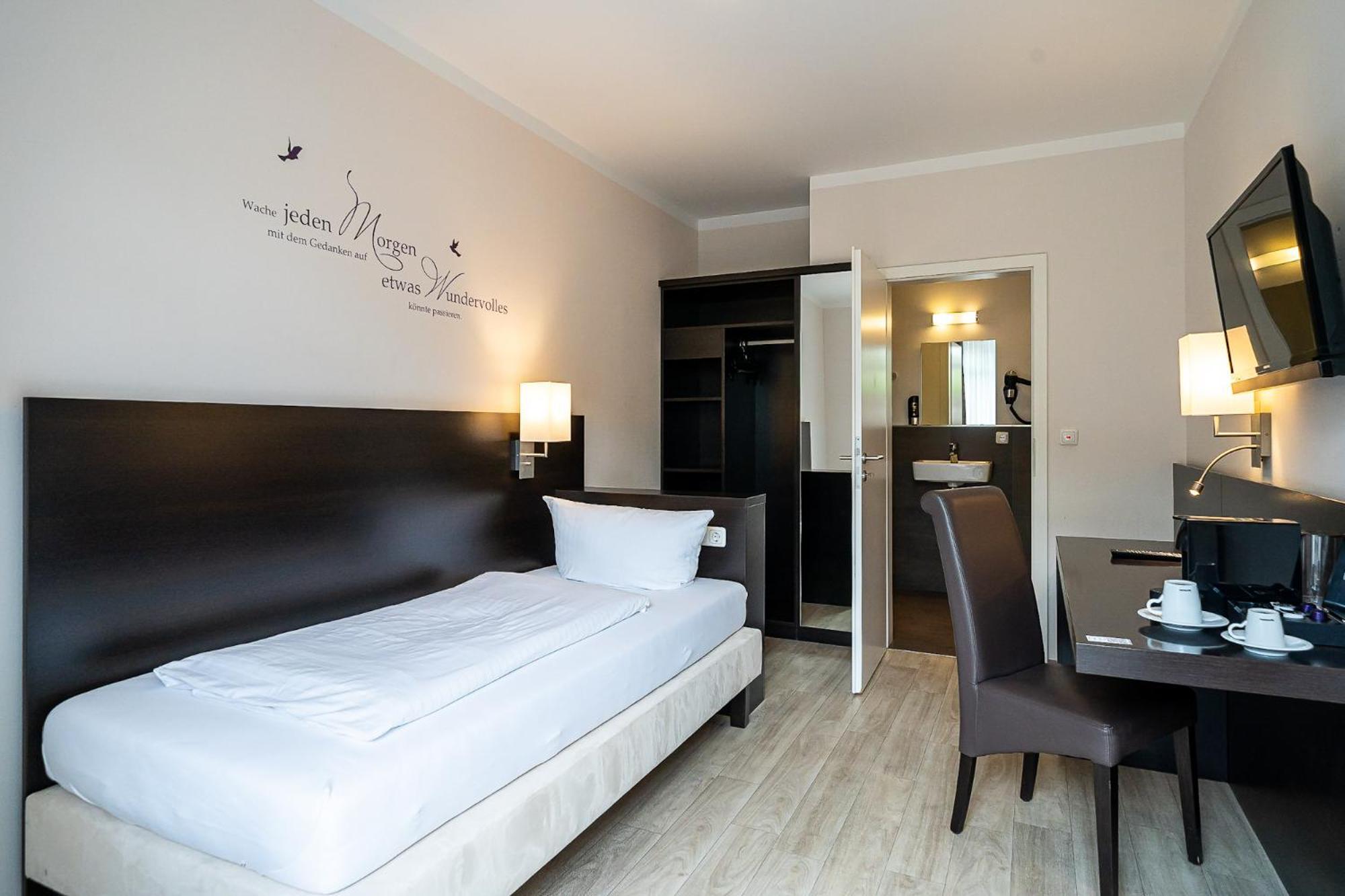 Sleepbeeone Wilhelmshaven Hotell Eksteriør bilde