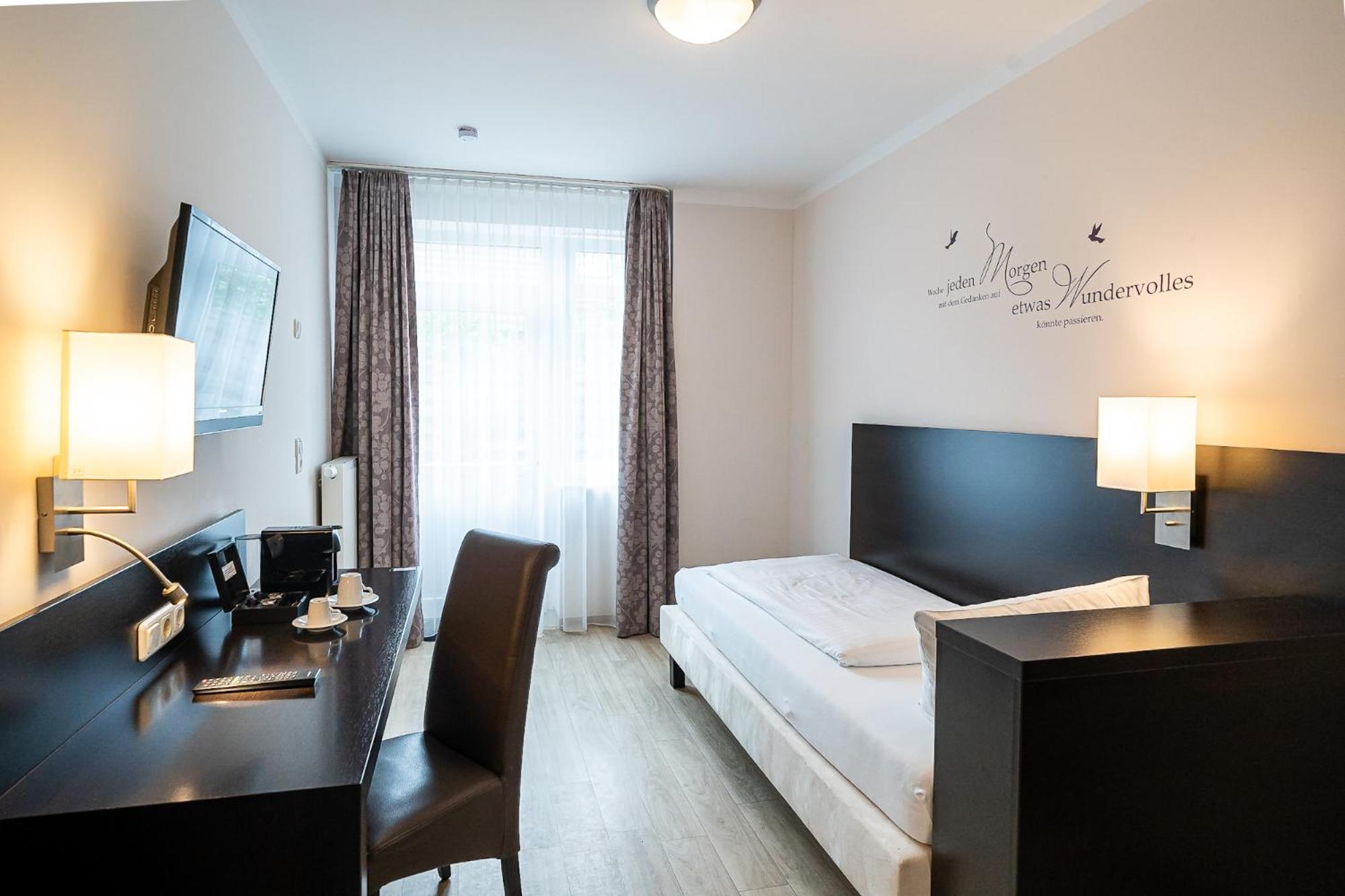 Sleepbeeone Wilhelmshaven Hotell Eksteriør bilde